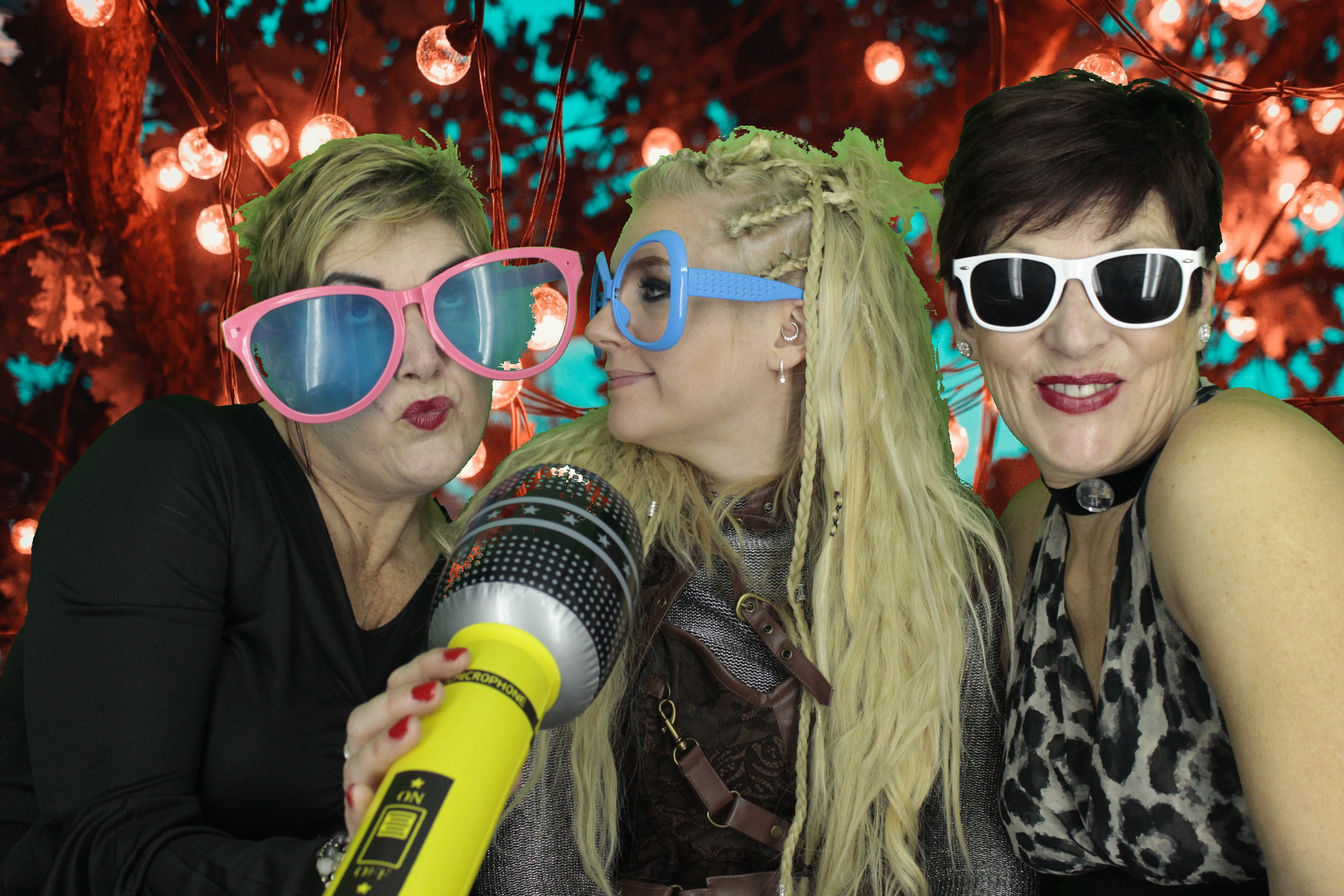 Sams 30th Netflix Party | View more photos from the event at gallery.myphotoboothexperience.co.uk/u/MyPhotoBoothExperienceLtd/Sams-30th-Netflix-Party